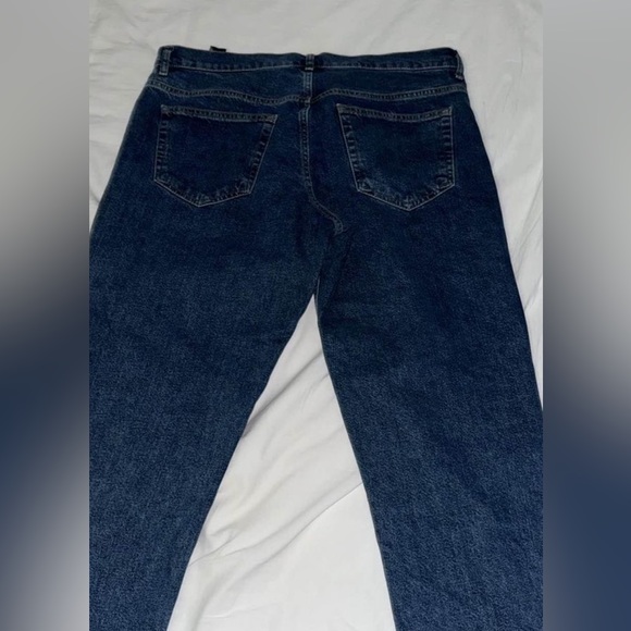 Blue Nicely Washed Zara jeans - Picture 2 of 2